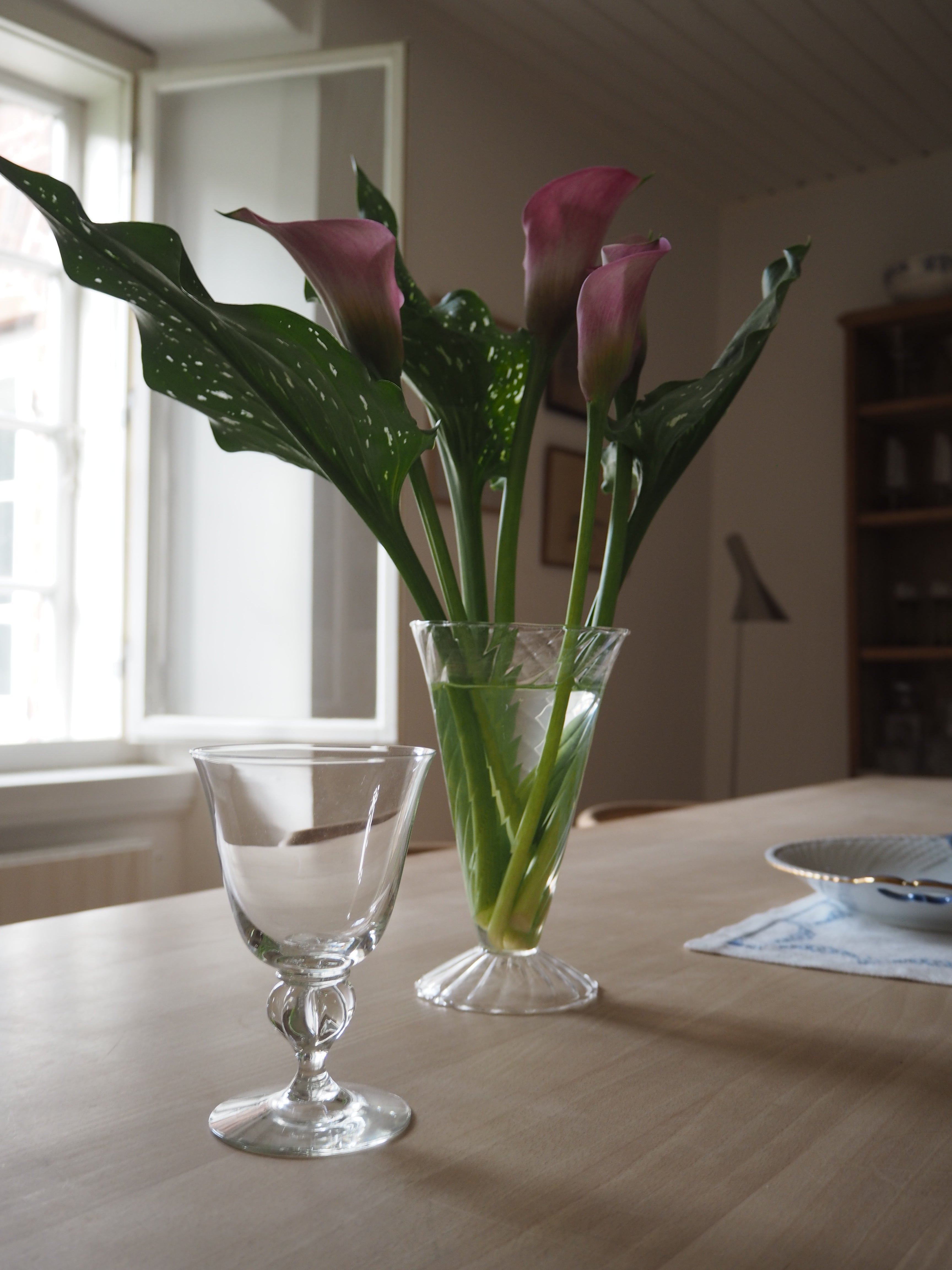 Holmegaard vinglas m. flot stilk