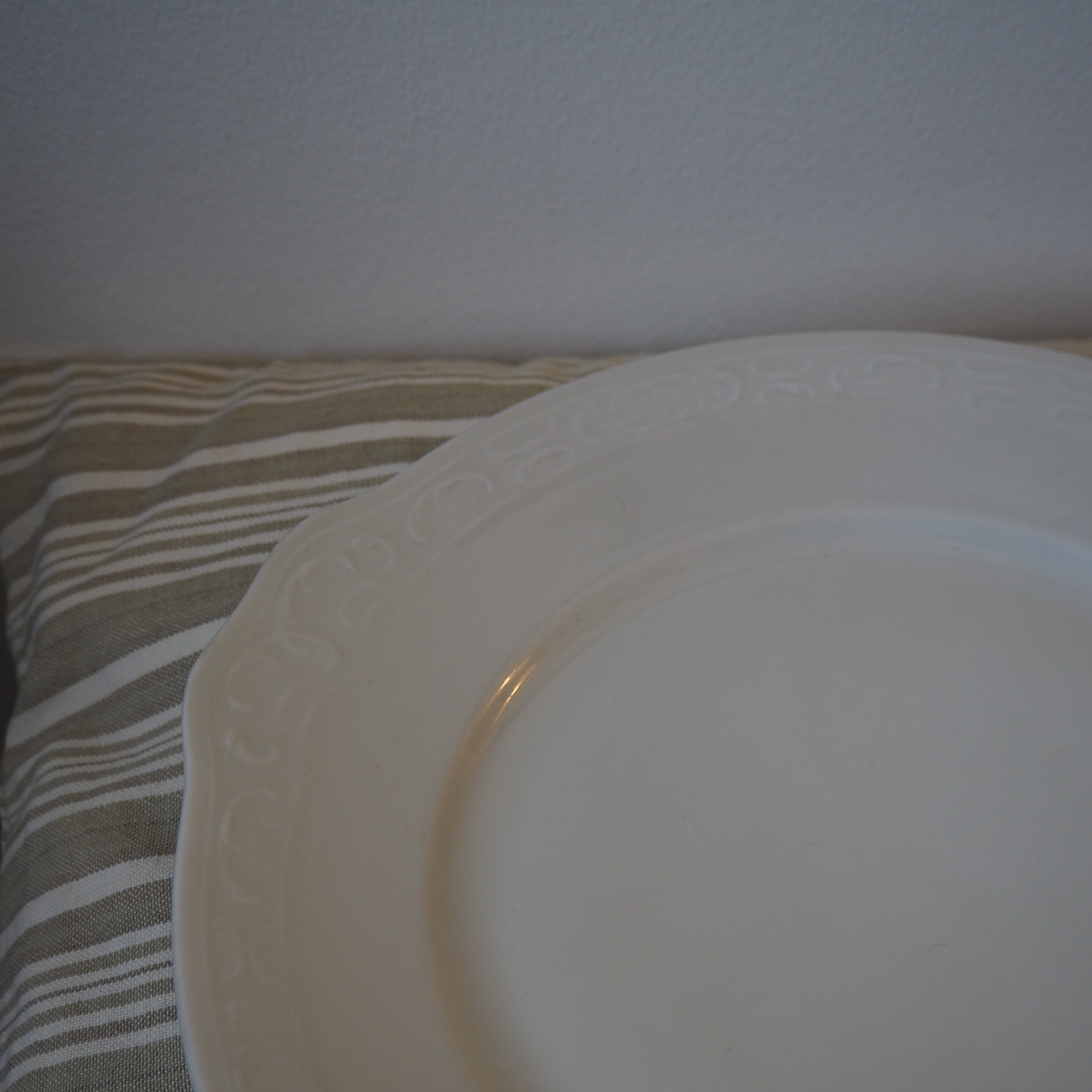 Kjøbenhavns Porcellains Maleri rundt fad