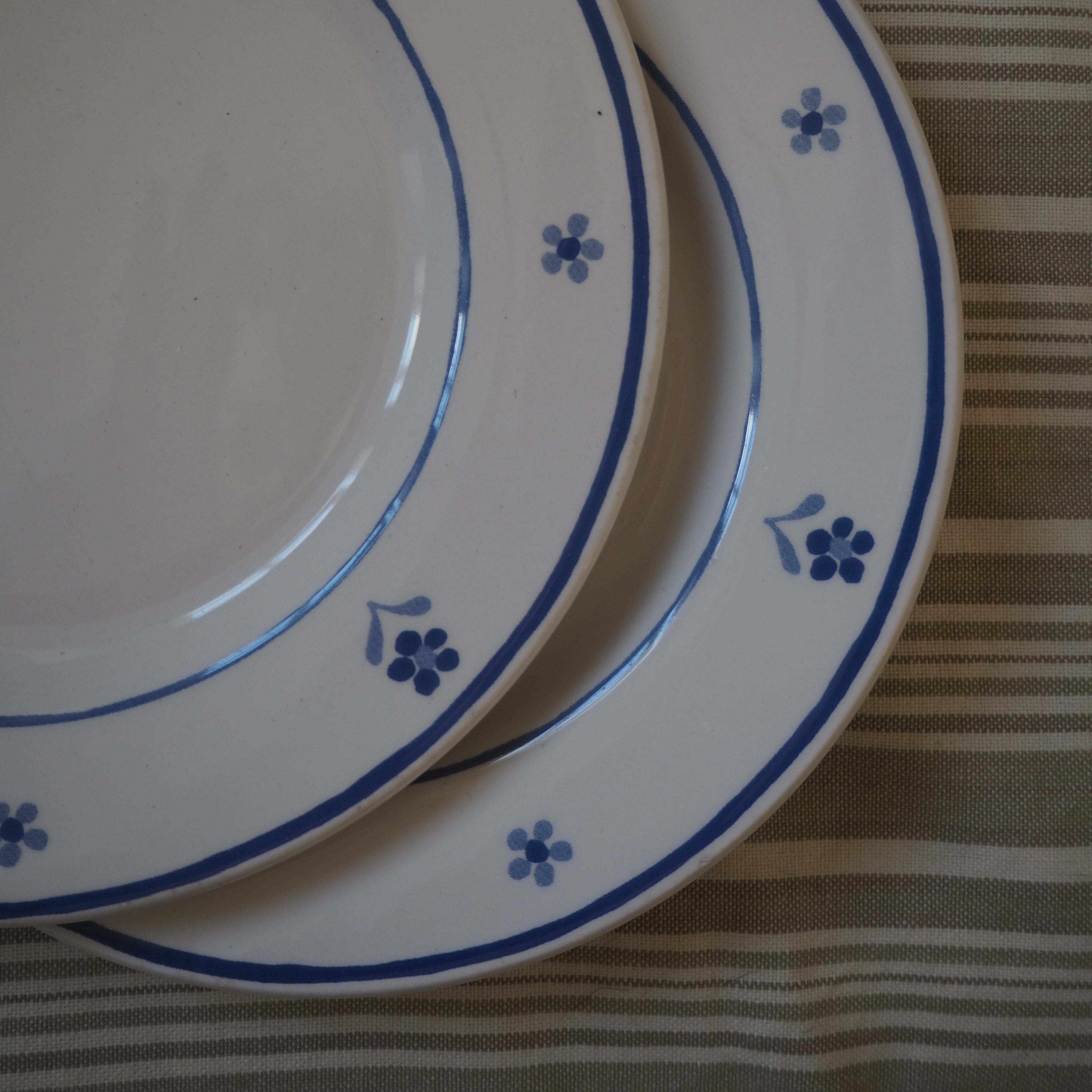 Svensk vintage IKEA frokosttallerkener