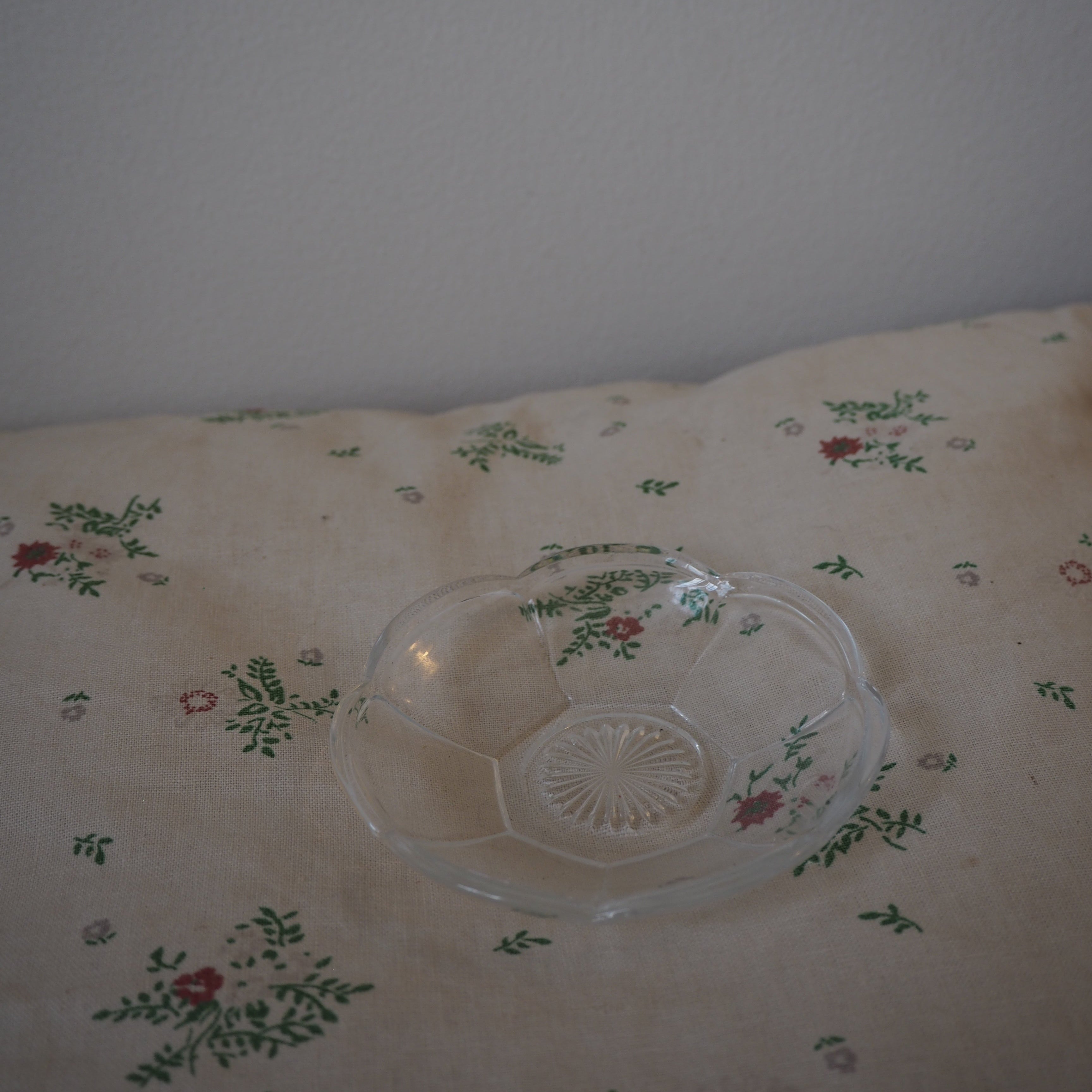 Glas smørskål