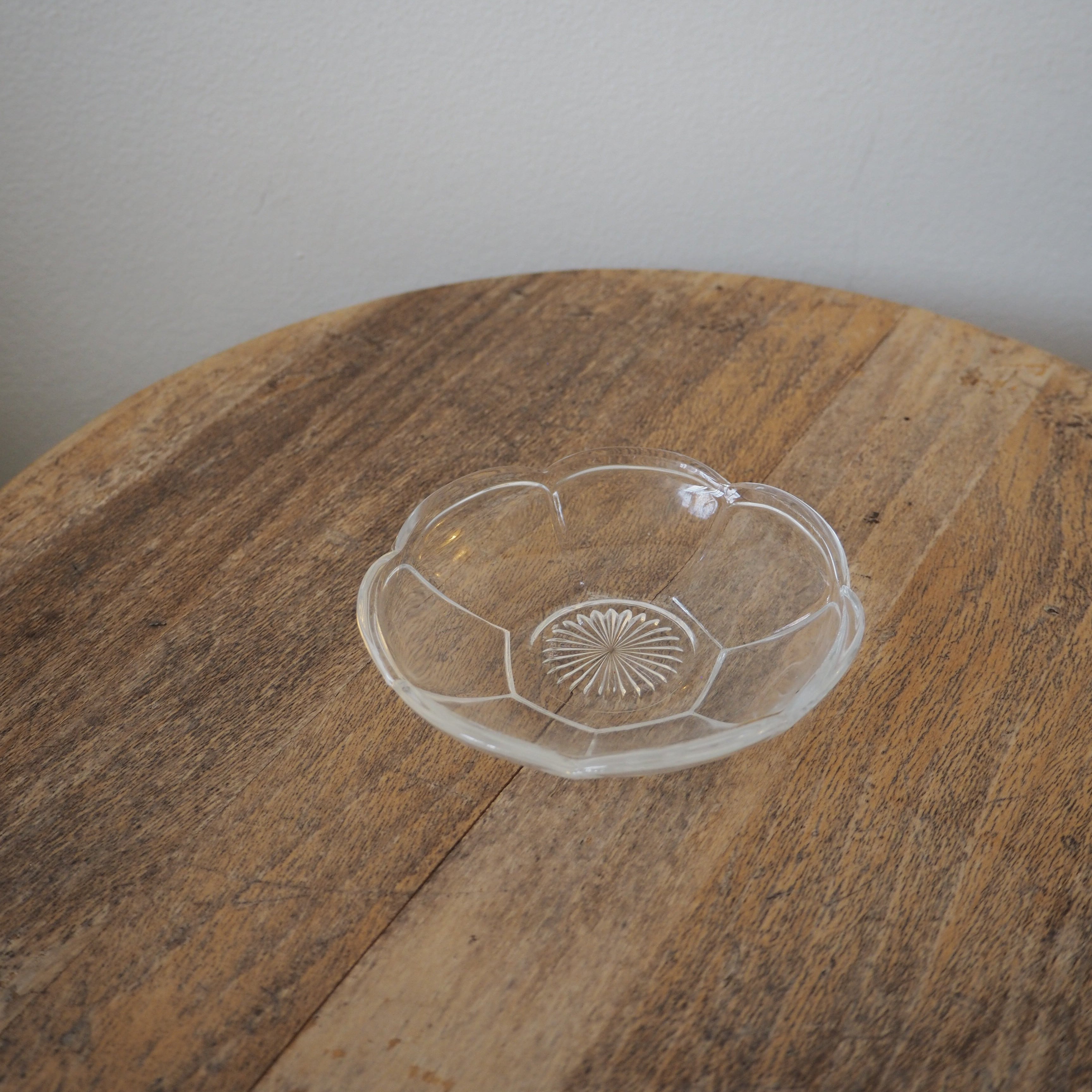 Glas smørskål