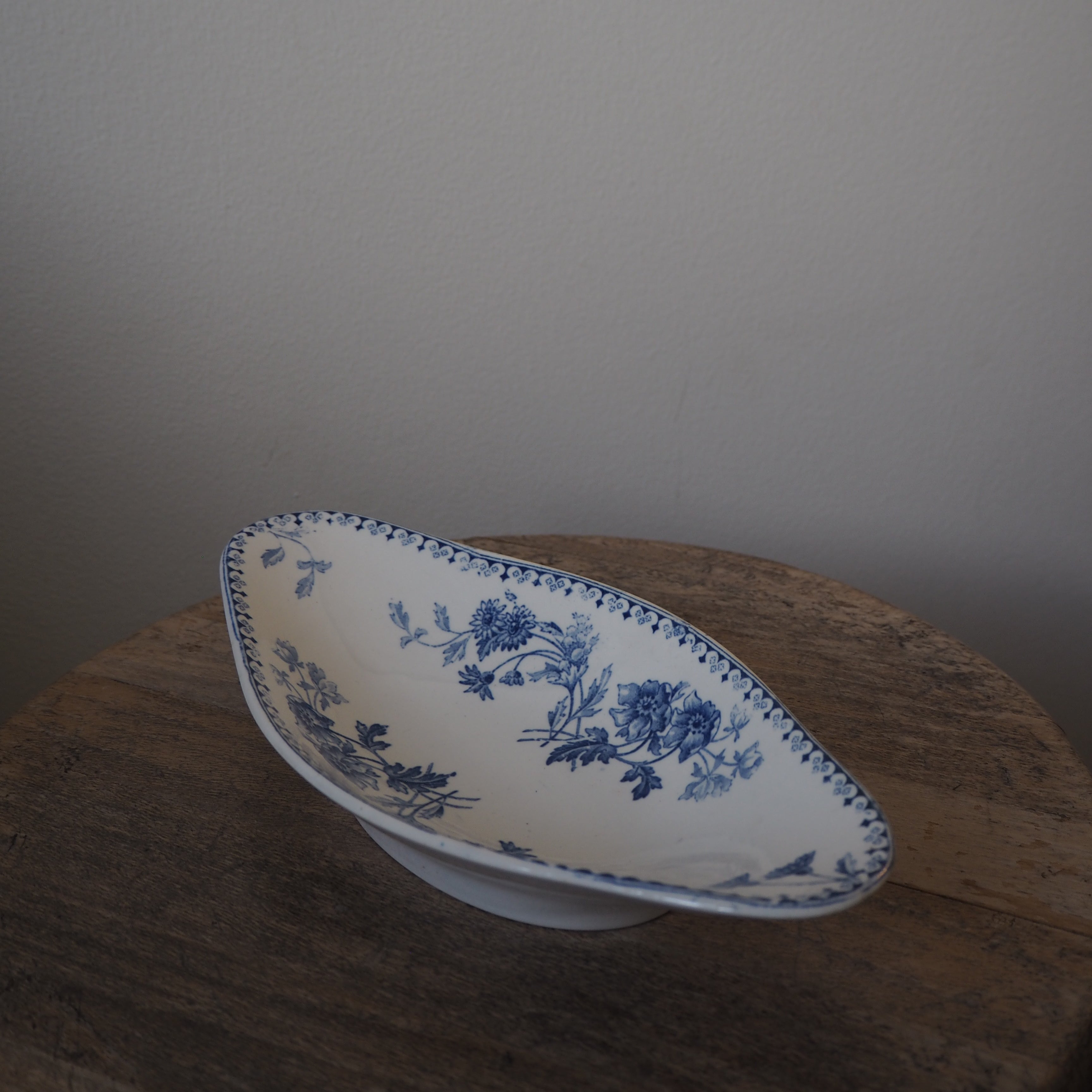 Fransk vintage dybt fad