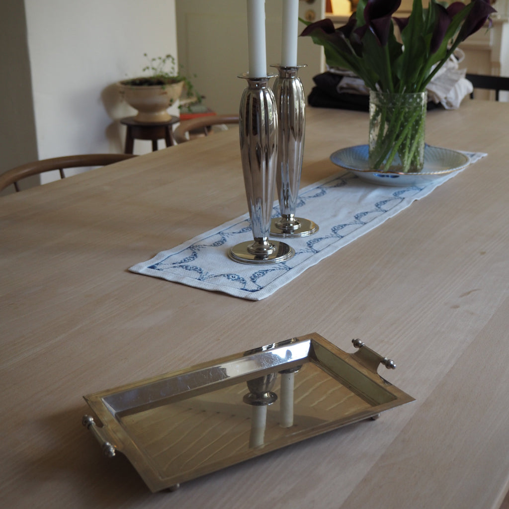 Sølvplet bakke