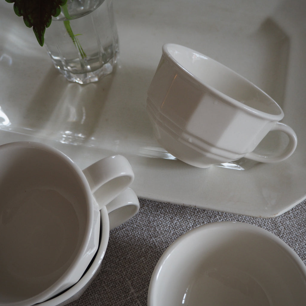 Råhvide kaffekopper