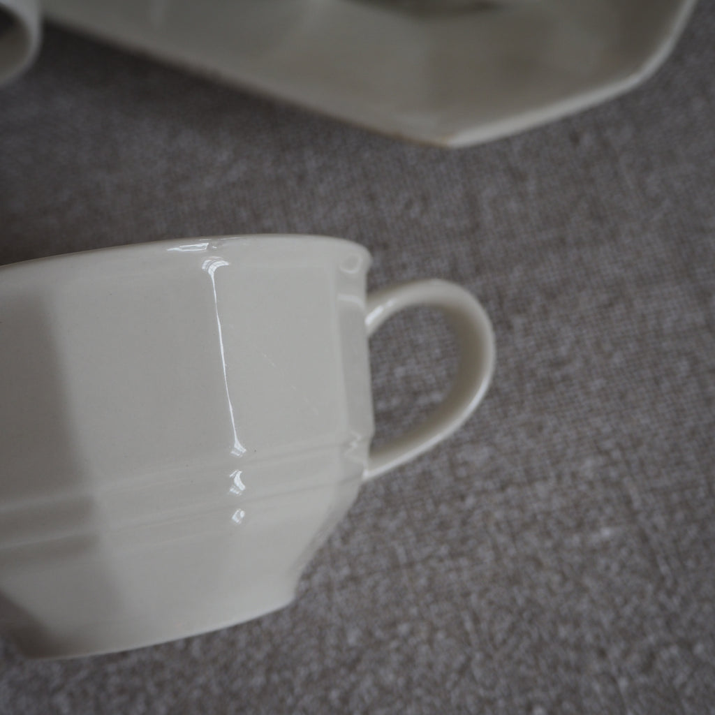 Råhvide kaffekopper