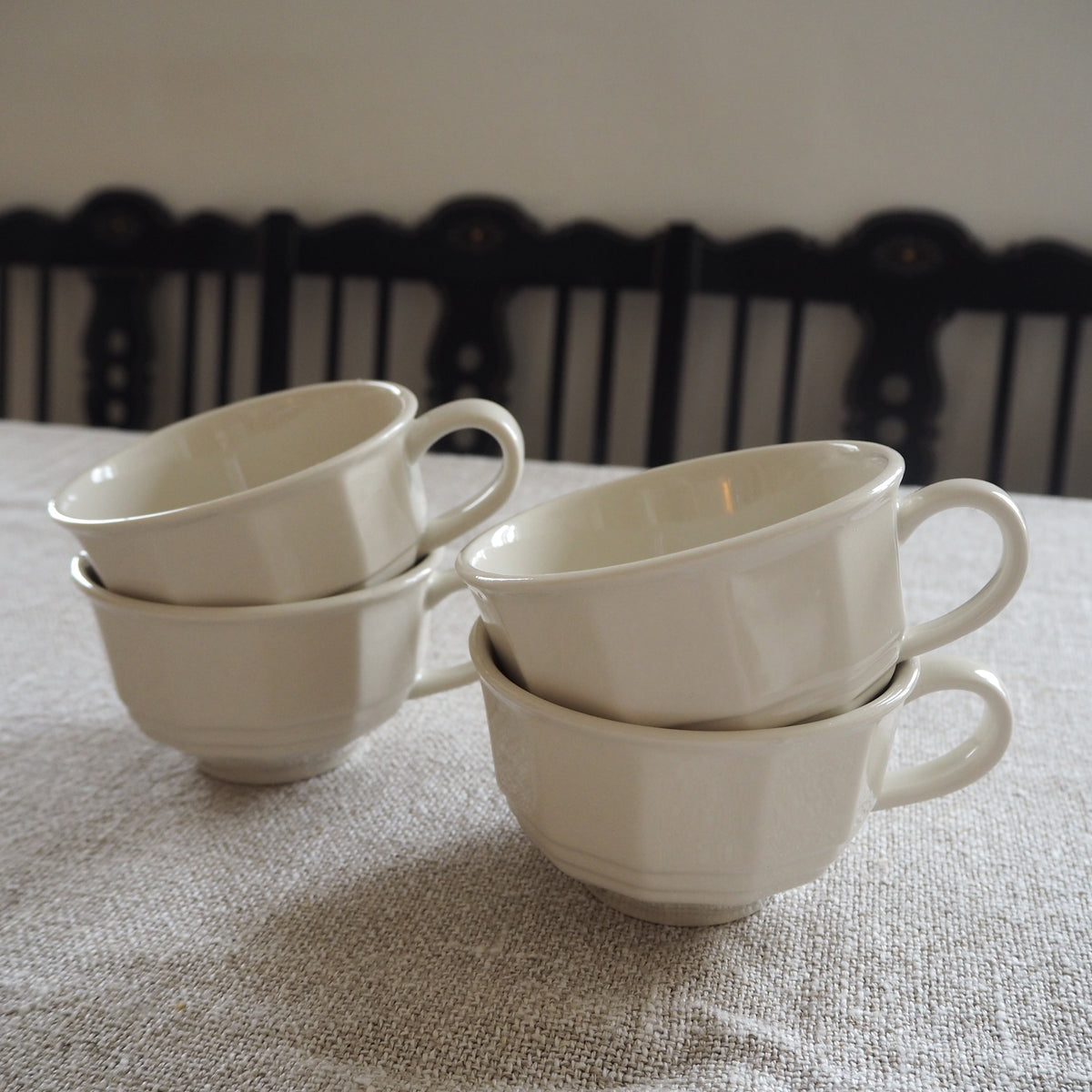 Råhvide kaffekopper